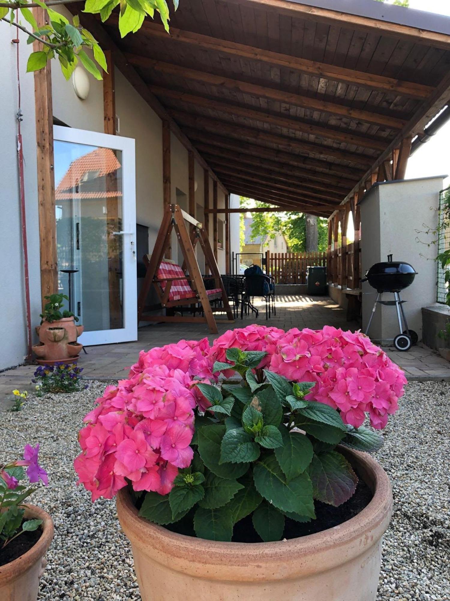 Ferienwohnung Apartman Železnice Exterior foto
