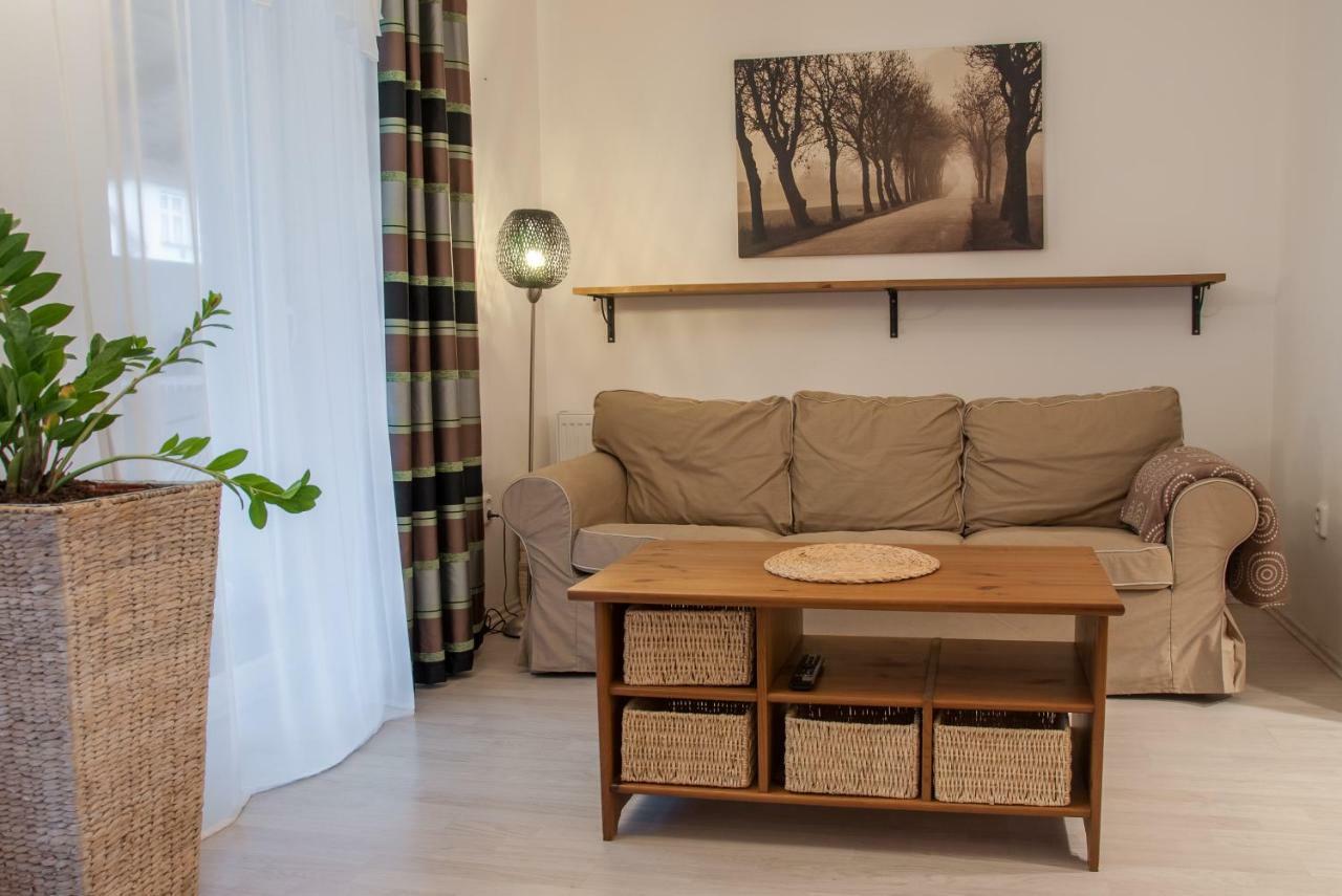 Ferienwohnung Apartman Železnice Exterior foto
